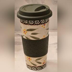 Temptations Ceramic Travel Mug  Green Silicone Lid